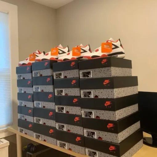 cheap sneaker liquidation pallets