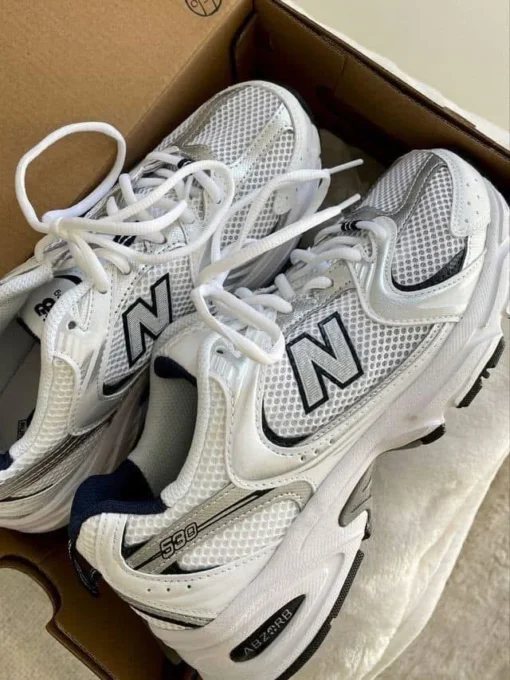sneaker liquidation pallets Europe