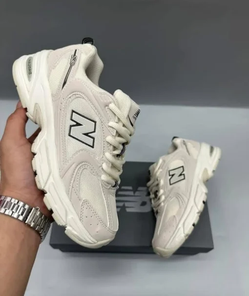 sneaker liquidation pallets Europe
