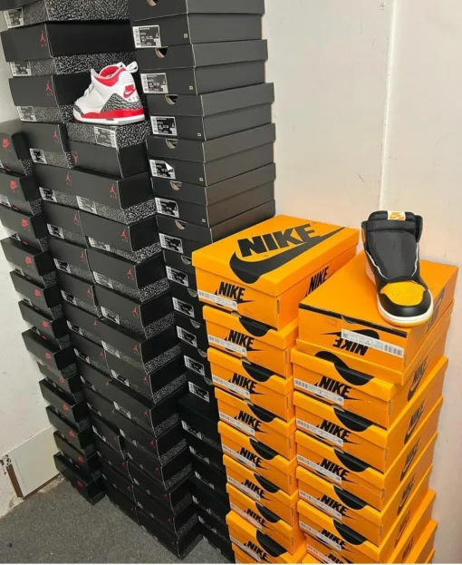 authentic sneaker pallets