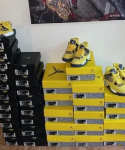 cheap sneaker liquidation pallets
