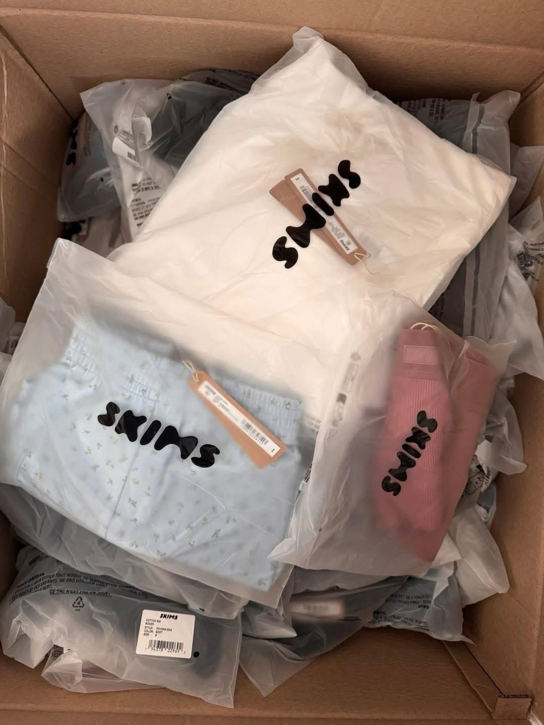 skims wholesale clothing pallets poland