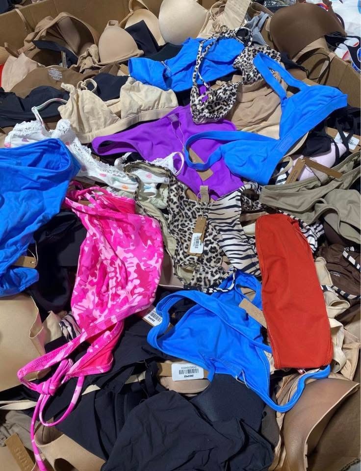 skims wholesale clothing pallets poland