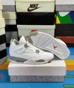 sneaker wholesale supplier Europe