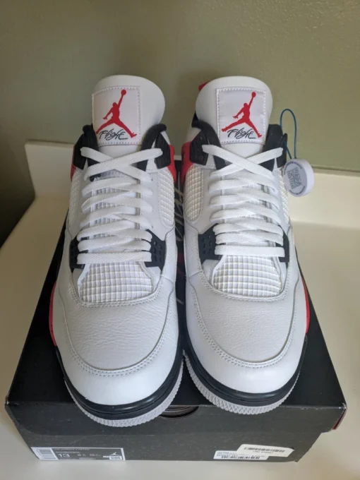sneaker liquidation pallets Poland