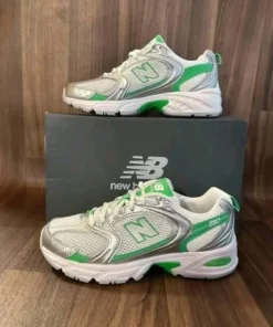 sneaker liquidation pallets Europe