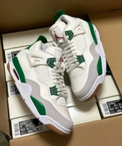 sneaker wholesale supplier Europe