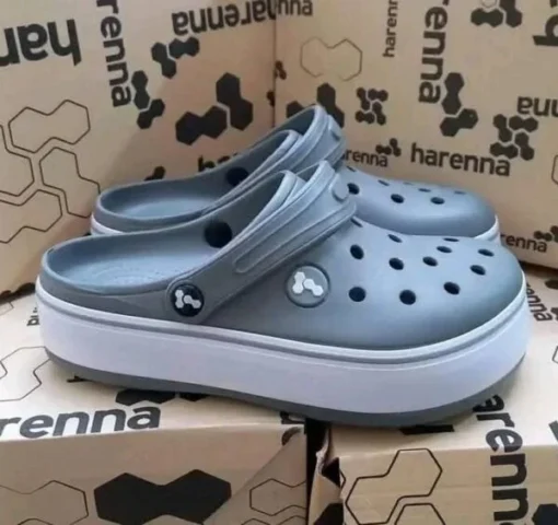 crocs shoes liquidation pallets poland