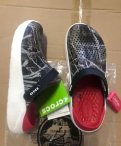 crocs liquidation pallets europe