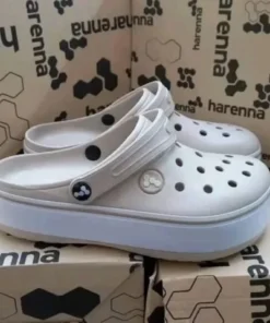 crocs shoes liquidation pallets poland